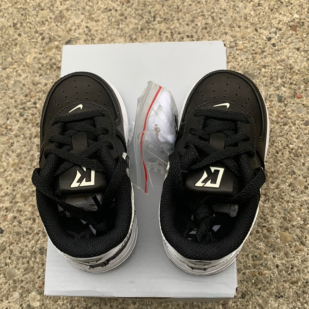 NEW Rare Airforce 1 “True to 7”  Colin Kaepernick Size 6C - Picture 8 of 13